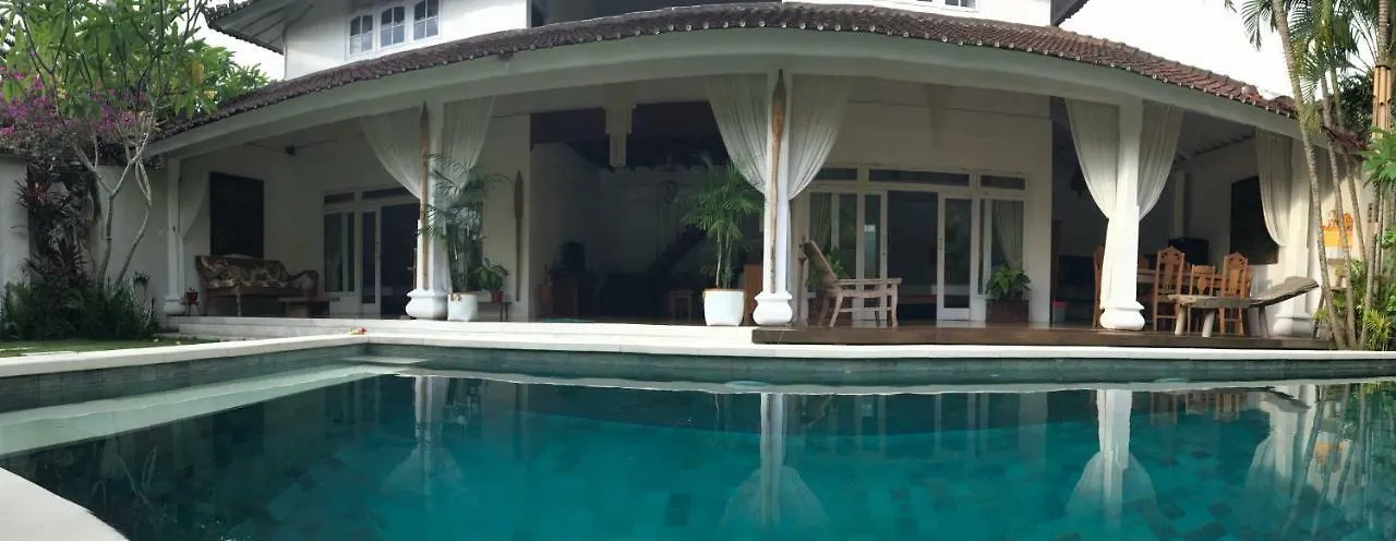 Villa Jalun Seminyak  Seminyak (Bali)