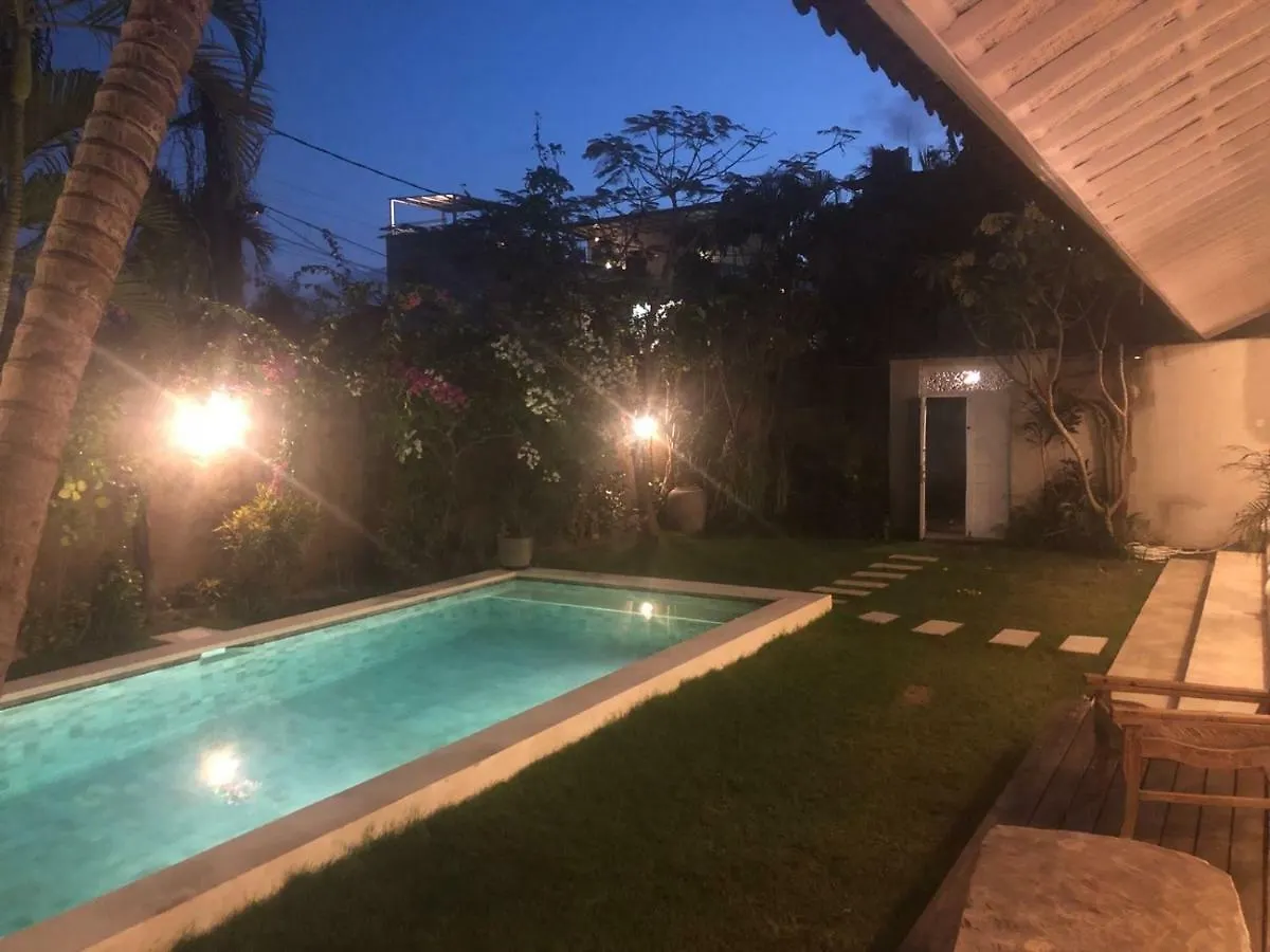 Villa Jalun Seminyak Indonesien